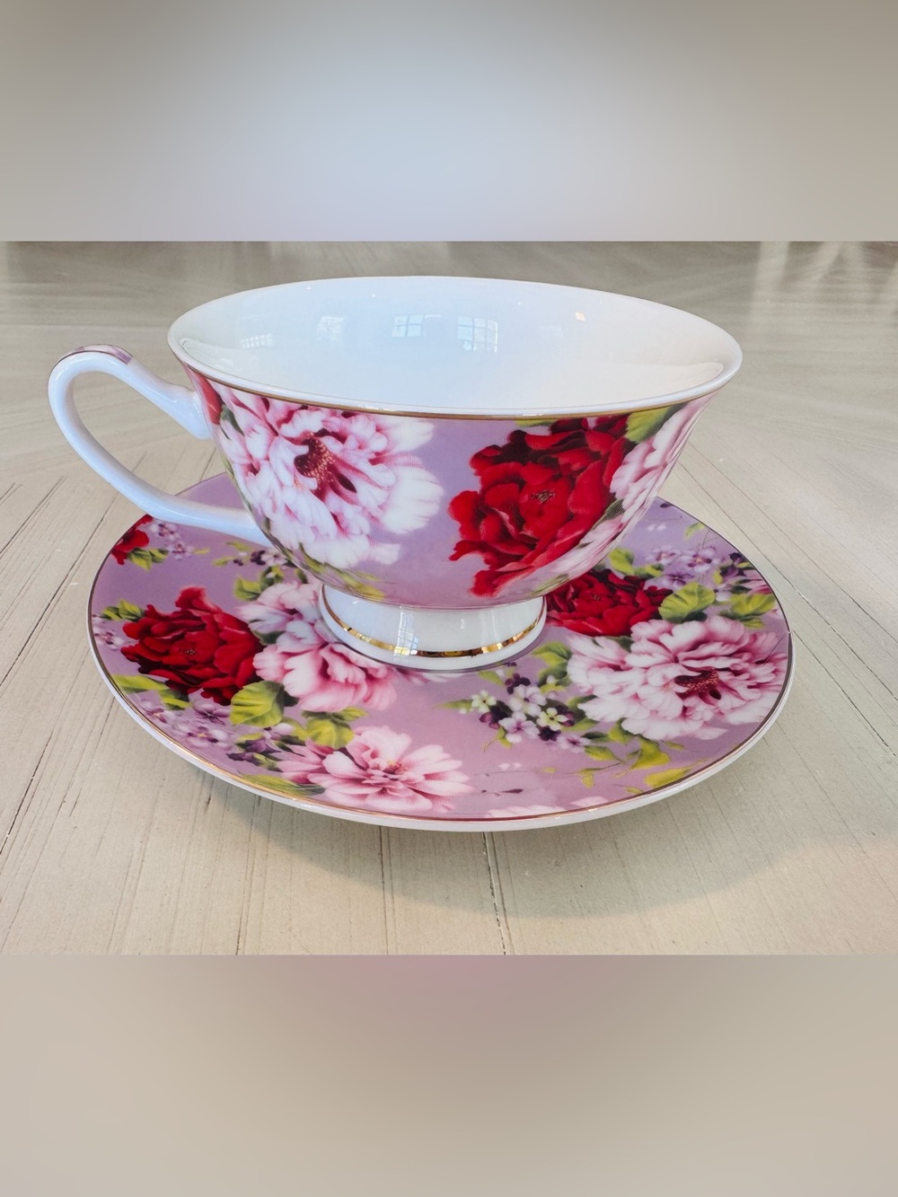 BTaT Lilac Floral Tea Cup & Saucer 8 oz Fine Porcelain Gold Trim – New